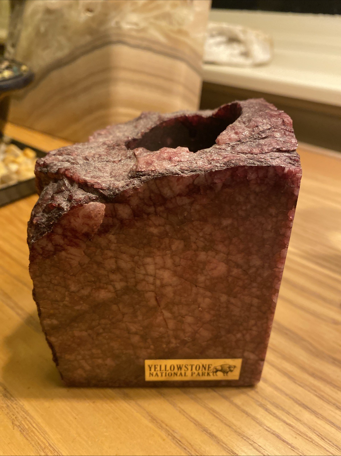 Vintage Yellowstone National Park Stone Rock Souvenir Pencil Holder ? Rough Ruby