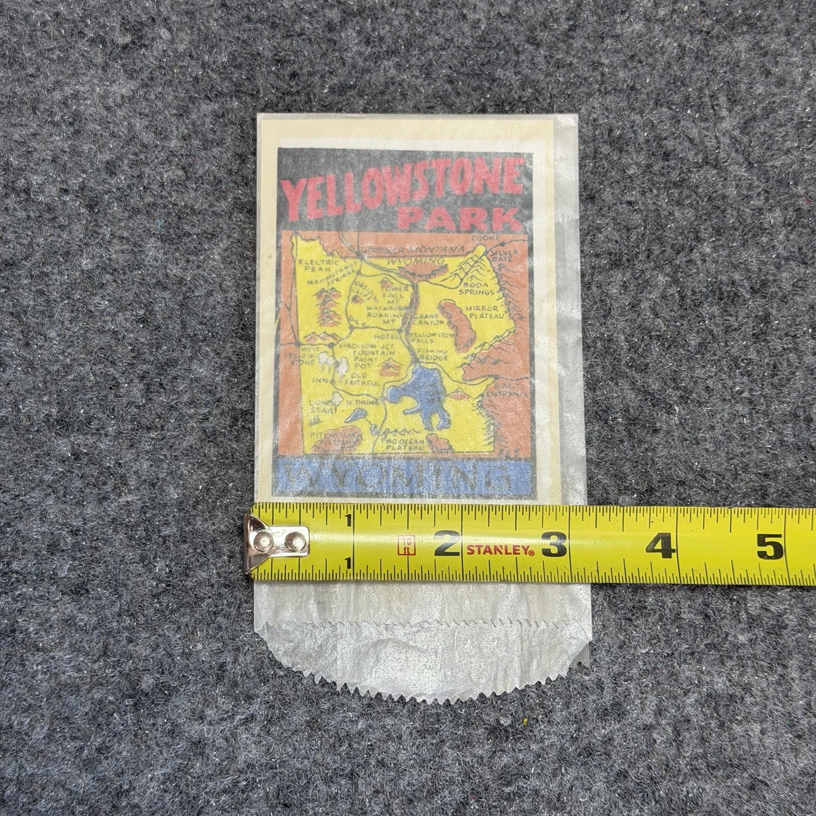VINTAGE SOUVENIR TRAVEL DECAL – YELLOWSTONE NATL. PARK- Great Western Enterprise