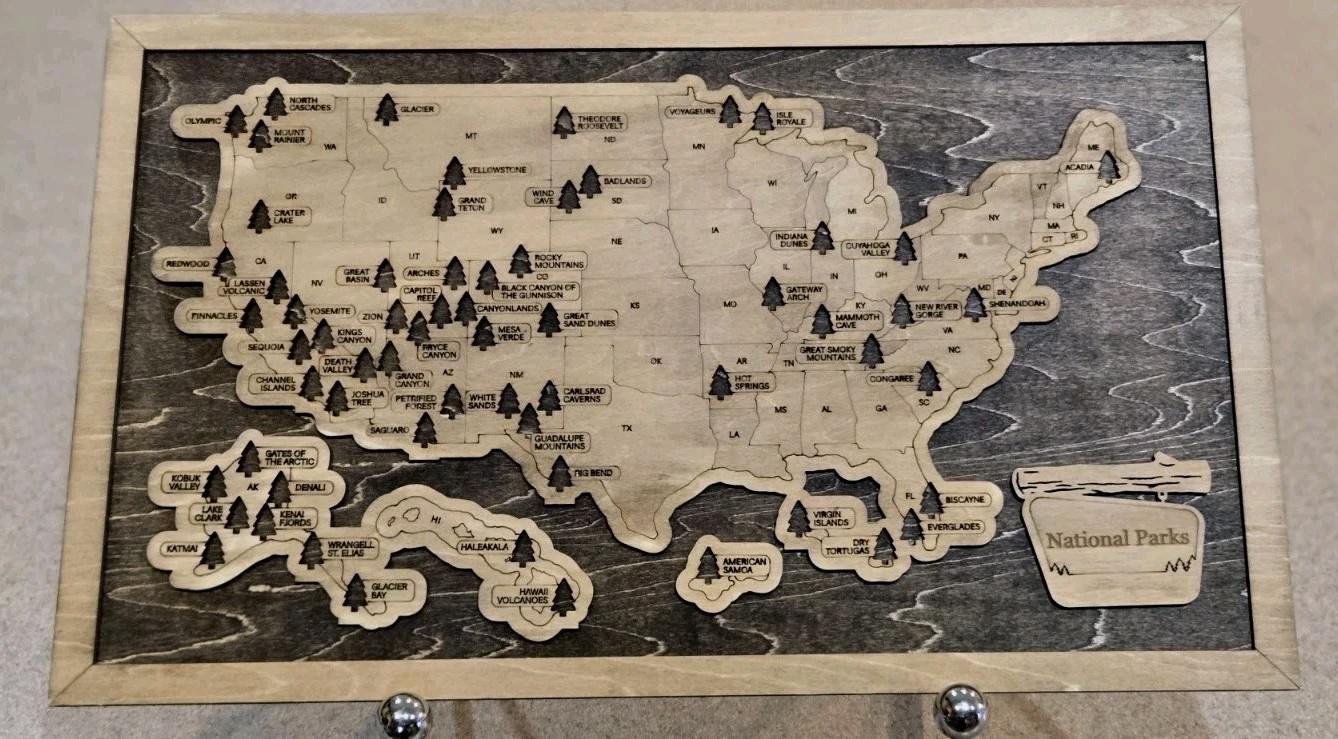 3D USA NATIONAL PARKS WOODEN TRAVEL TRACKER MAP
