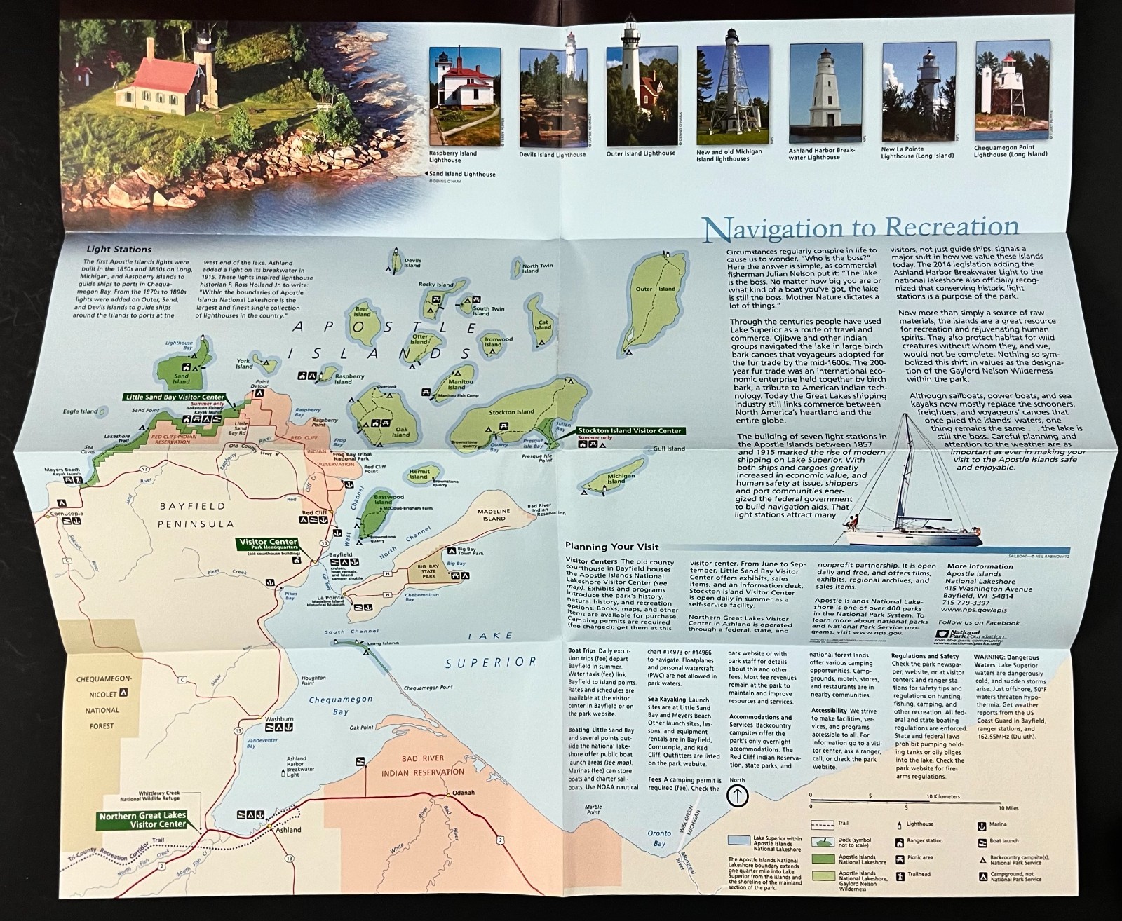2015 Apostle Islands National Lakeshore Wisconsin NPS Travel Guide Brochure Map