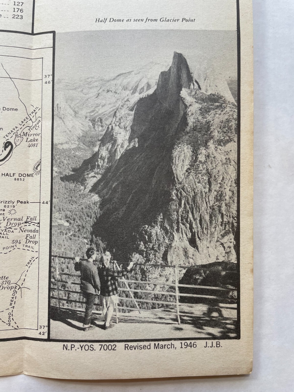 1946 Yosemite Park Entrance Guide w/ Map and Facilities