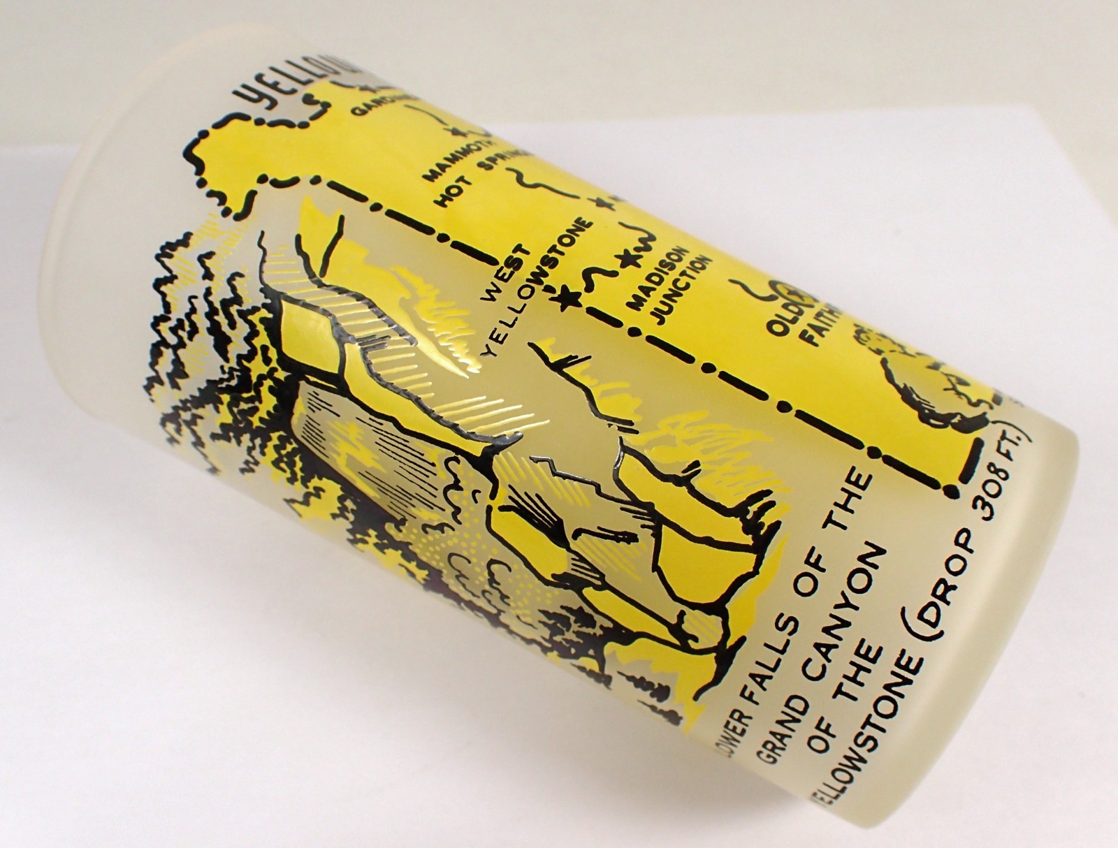 MINT Vtg Hazel Atlas Yellowstone National Park Map OLD FAITHFUL Frosted 5″ Glass
