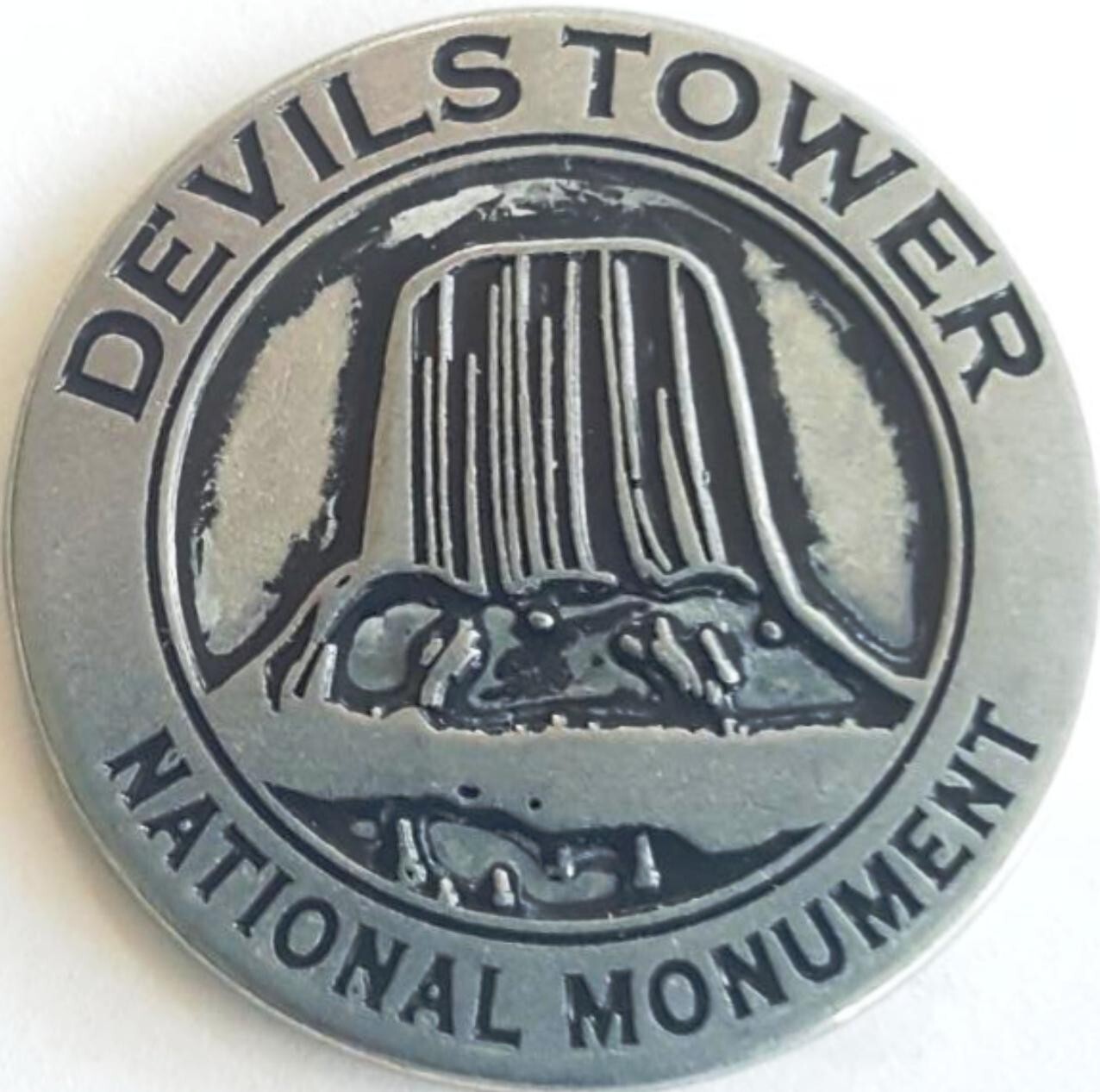 DEVILS TOWER NATIONAL MONUMENT – PARK TOKEN – WYOMING