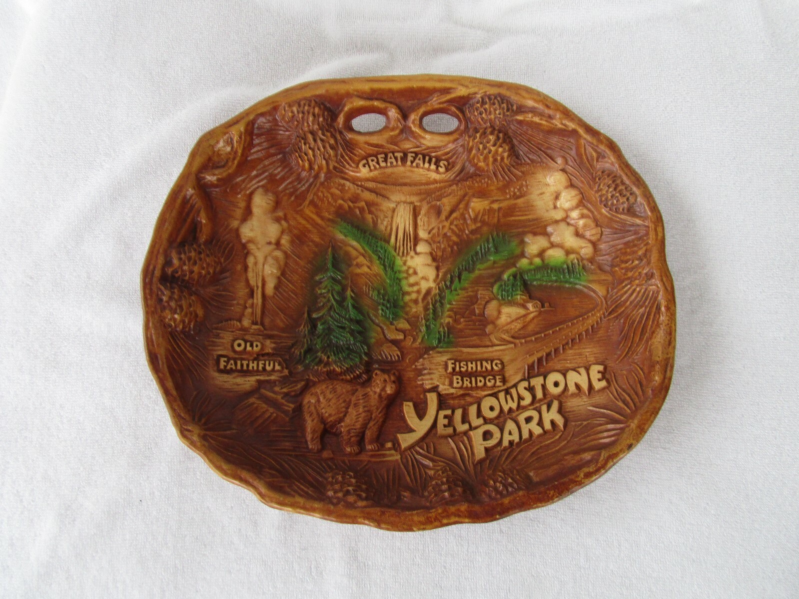 Vintage Souvenir Tray Bowl Wall Hanging Yellowstone National Park by Taco 11-3/4
