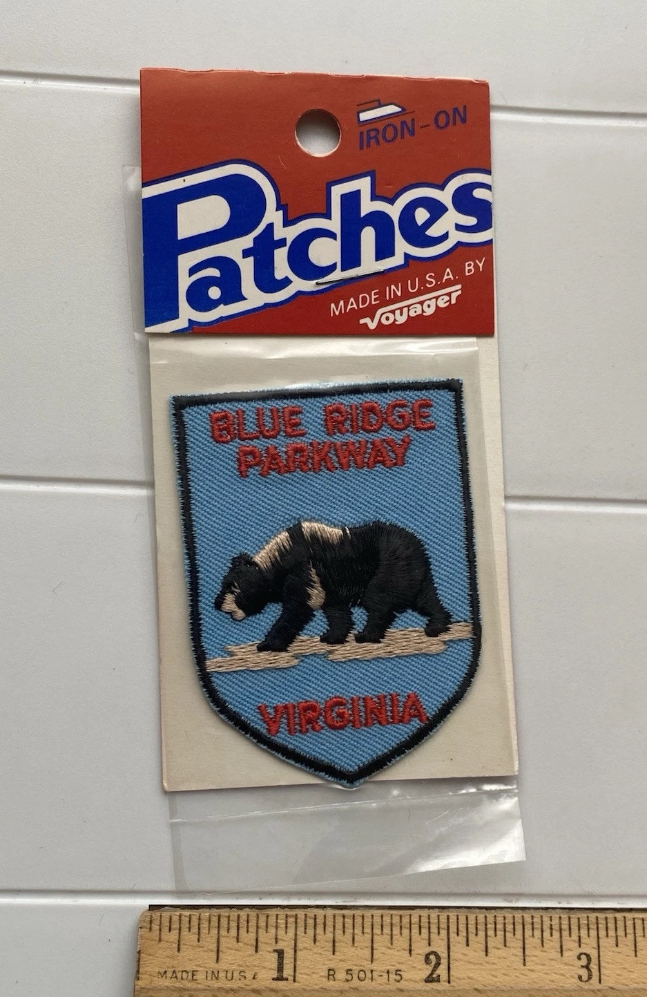 NIP Blue Ridge Parkway Virginia Black Bear Souvenir Voyager Iron-on Patch Badge