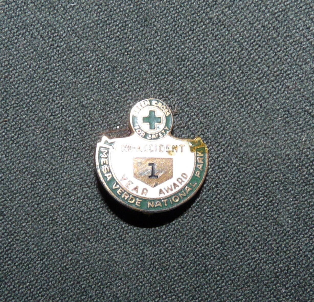 Original Mesa Verde National Park Green Cross 1 Year No Accident Driver Pin