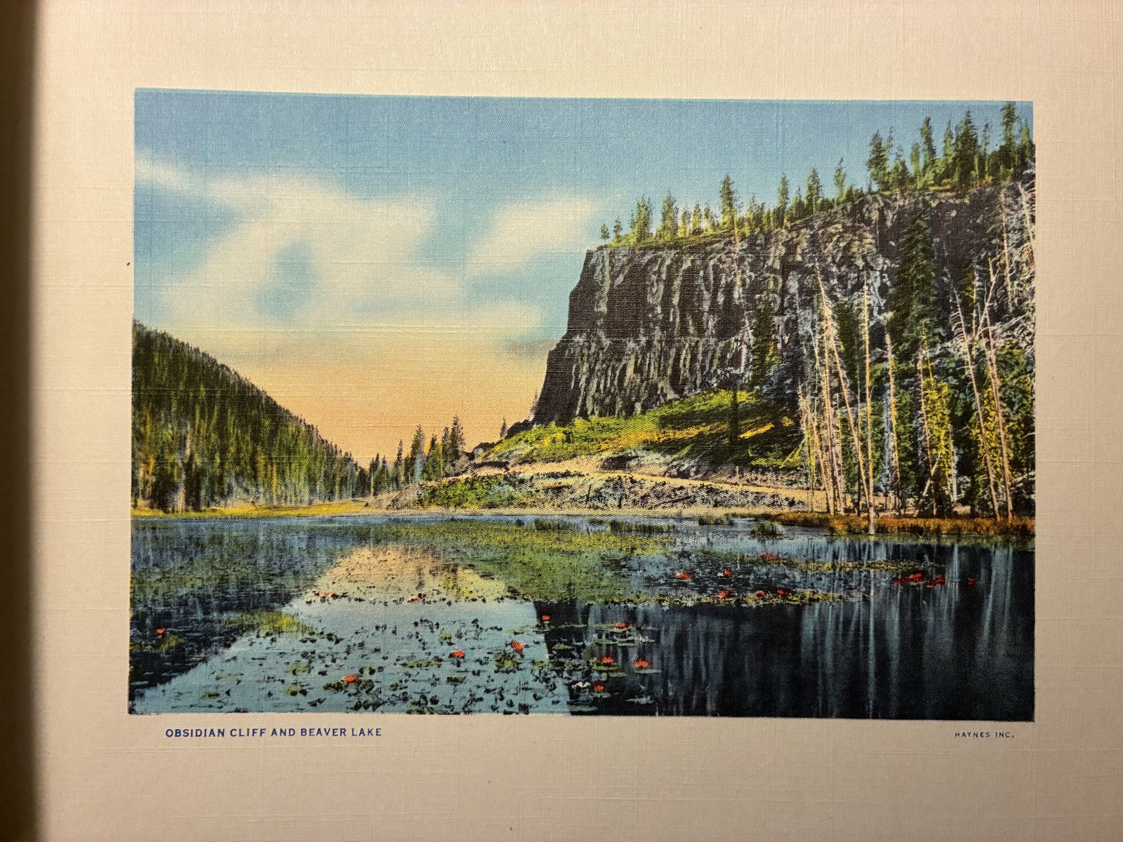 Vintage 1930’s Treasures of Yellowstone National Park Souvenir Photo Book