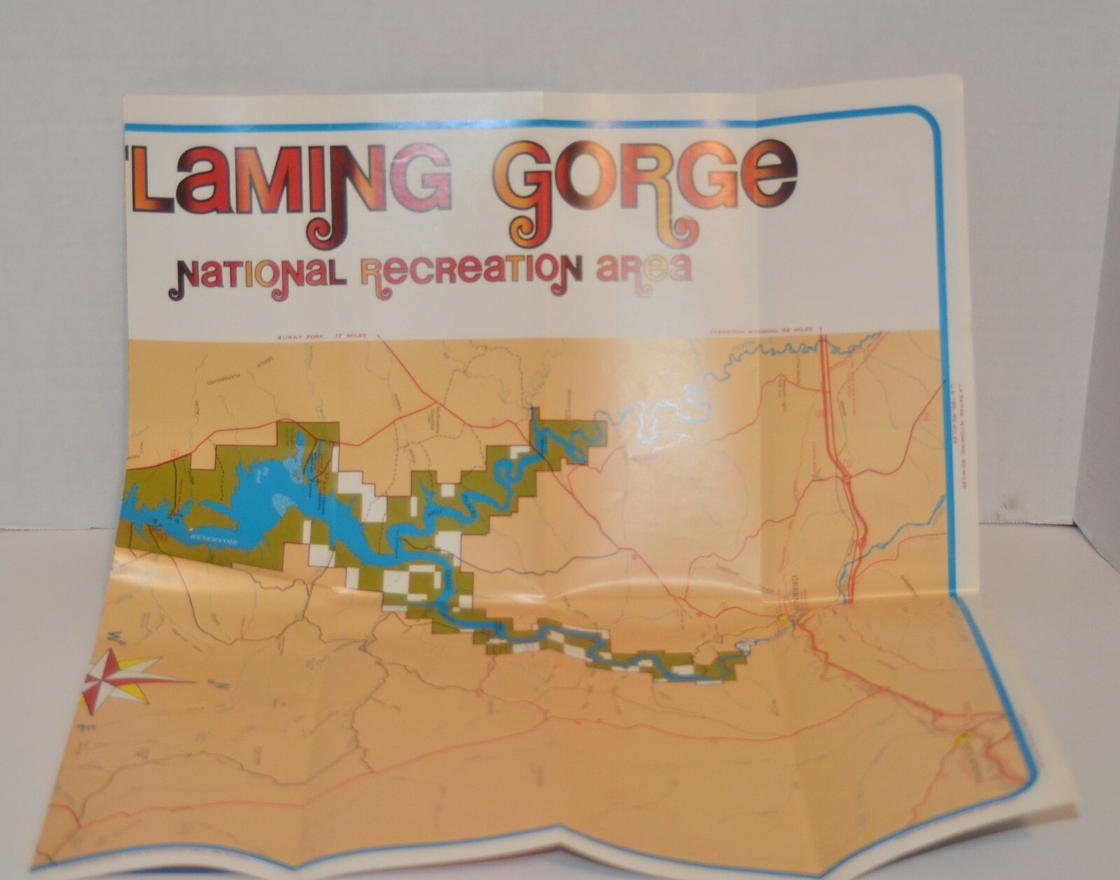 Vtg 1974 Flaming Gorge With Large Map Brochure