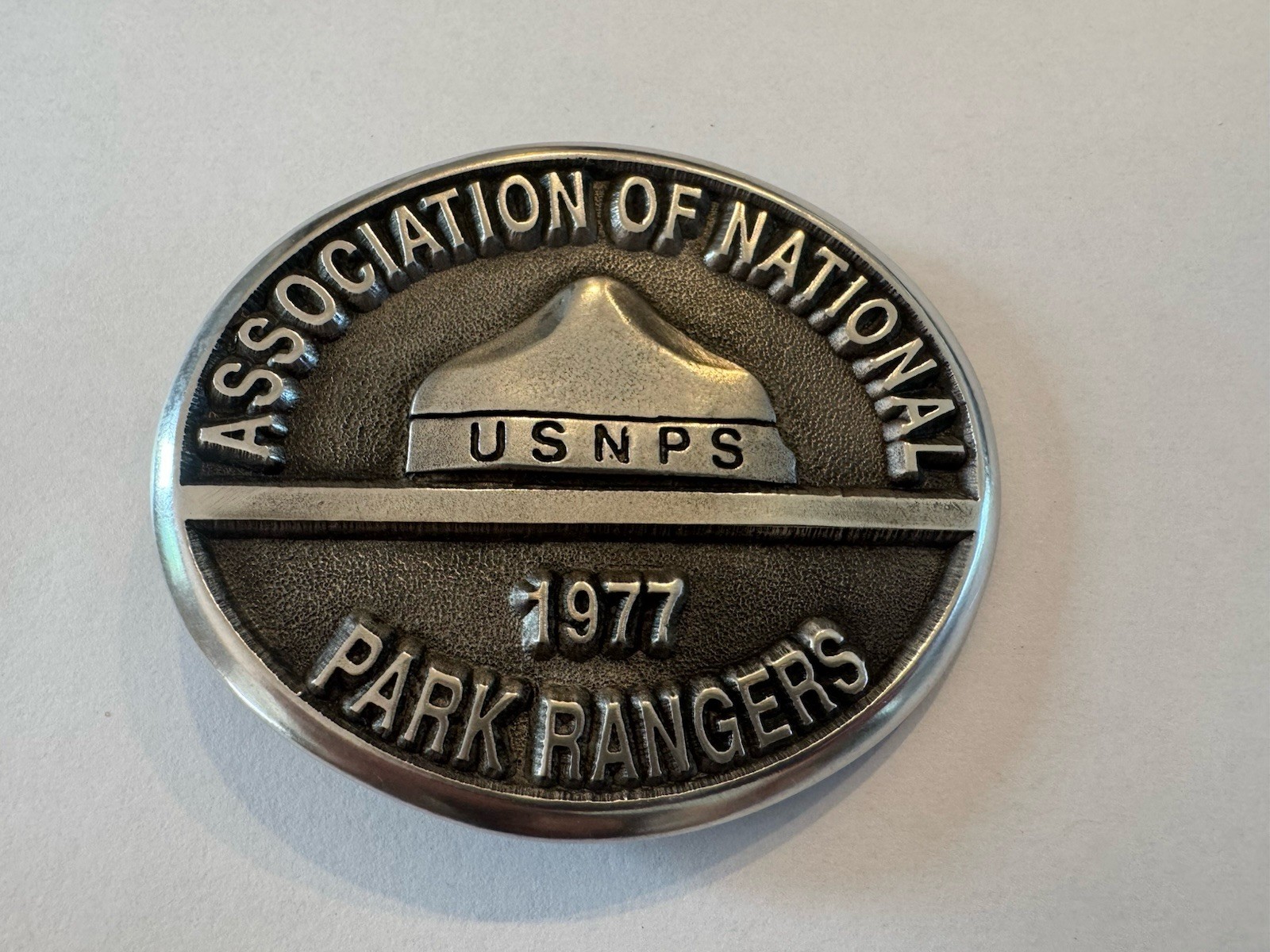 Belt Buckle – Vintage 1977 Assoc. National Park Rangers. SN# 20. NEW IN BOX