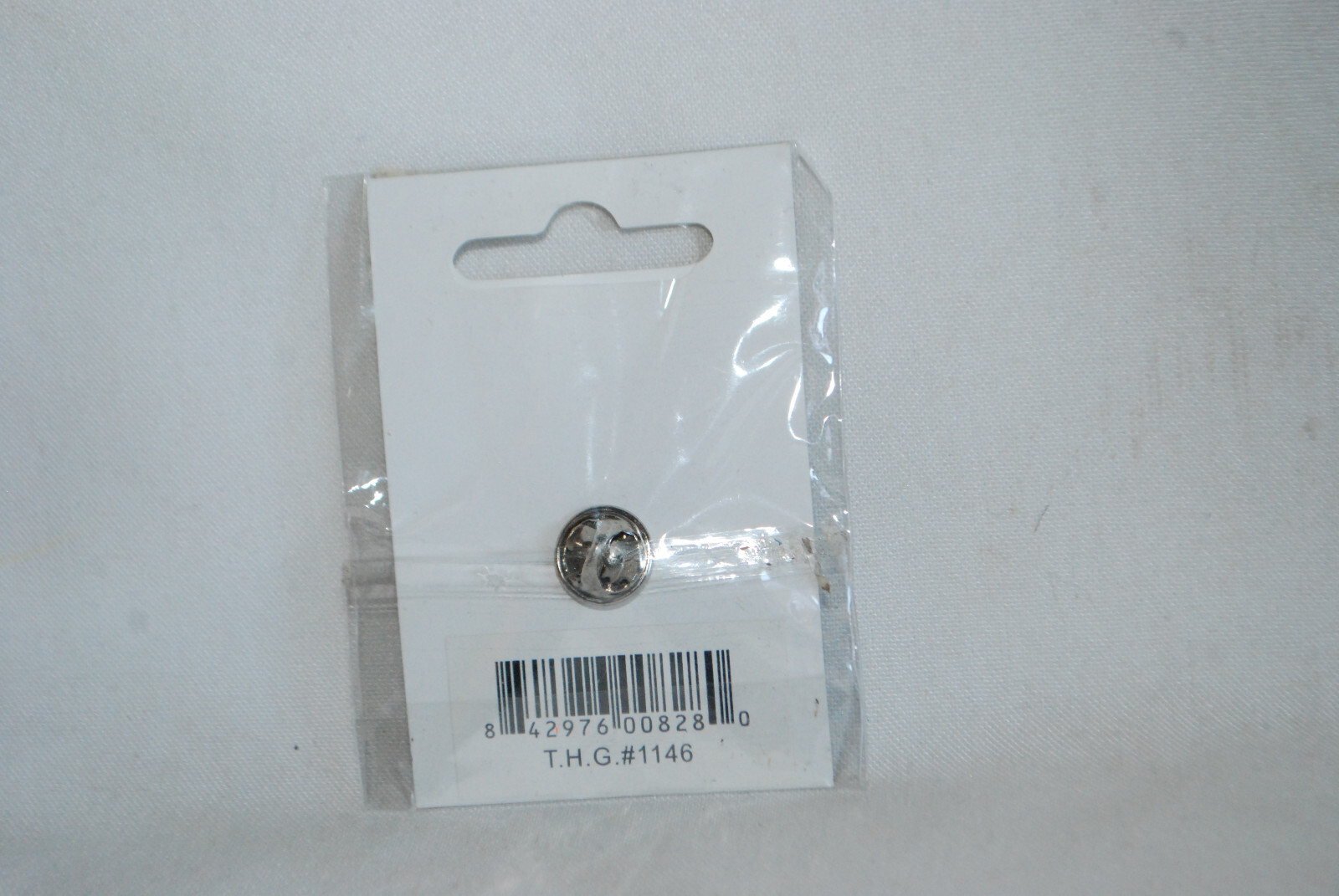 Vtg Yellowstone National Park Old Faithful Lapel Pin Souvenir Geyser