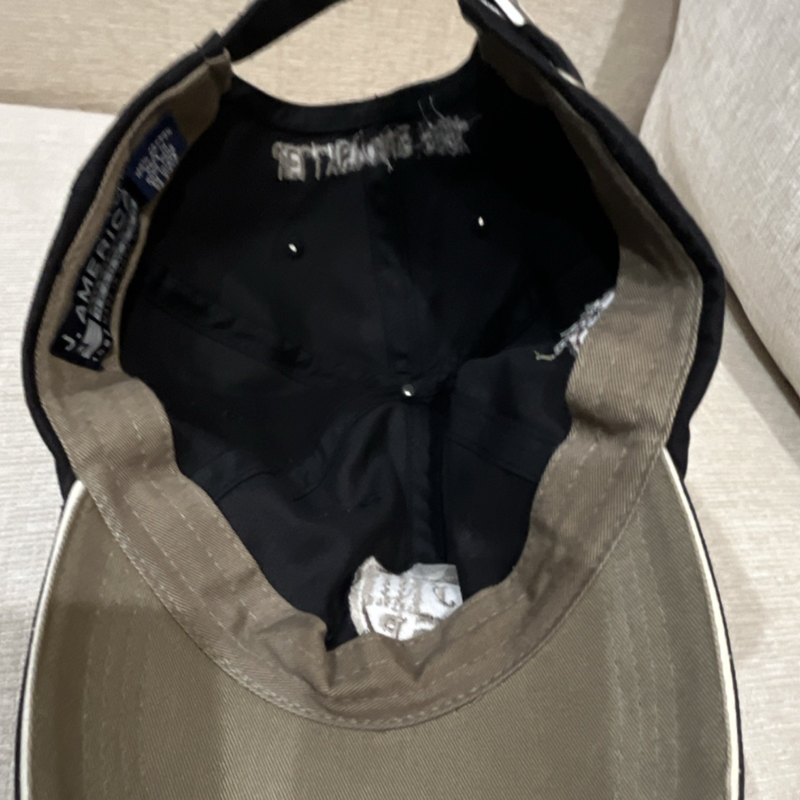 J. America Yellowstone Park Yogi Bear Black Adjustable Hat National Parks Theme