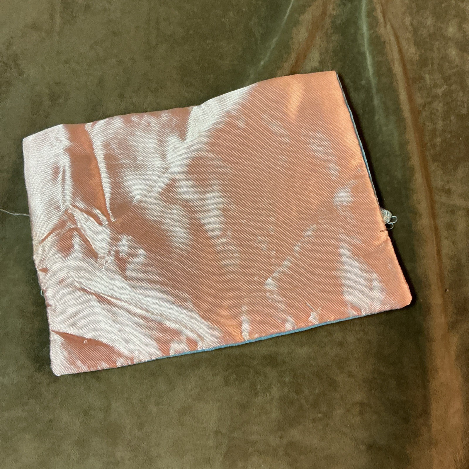 Vintage Yellowstone park old faithful hankies Holder /sleeve satin fabric
