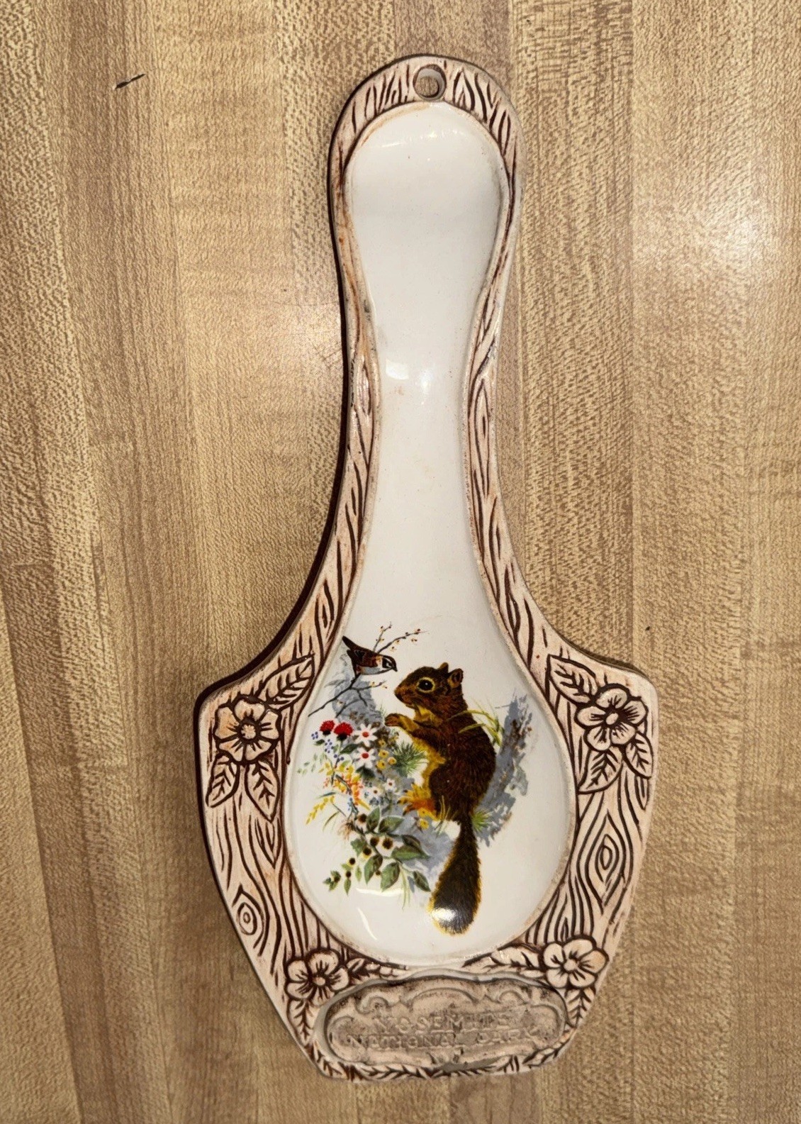 Yosemite Nat’l Pk Squirrel W/Bird Spoon Rest Lg. Ceramic Rustic-Look USA Made