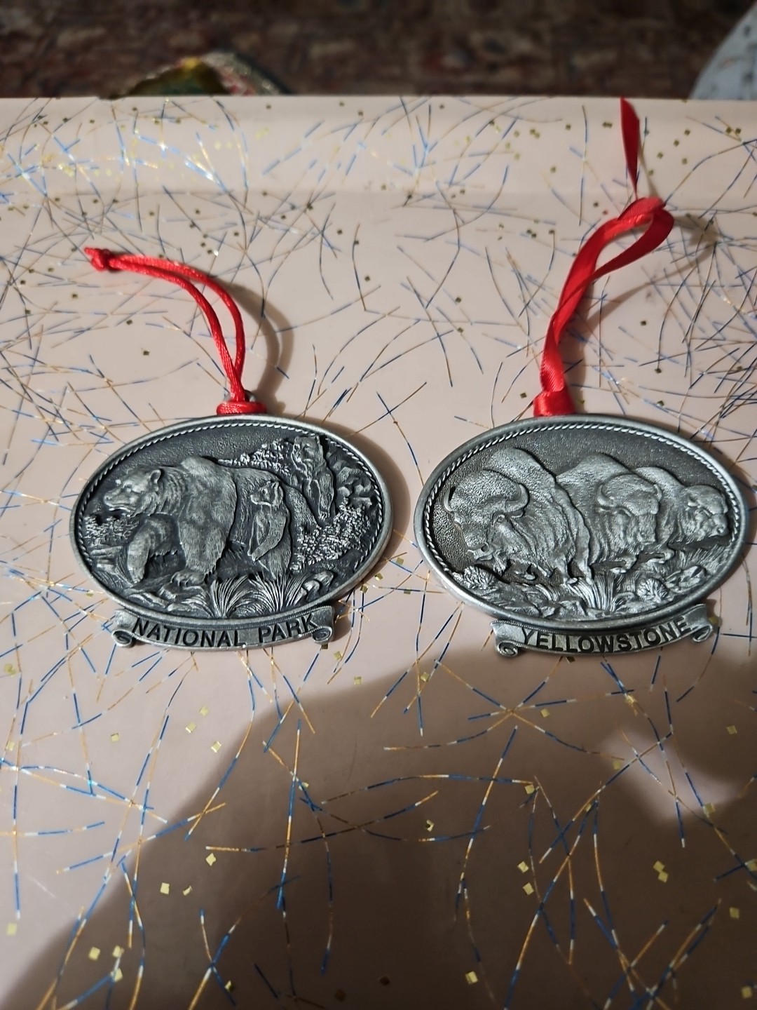 Yellowstone Natl Park Pewter Ornaments – BISON /BEAR/MOOSE Doublesided