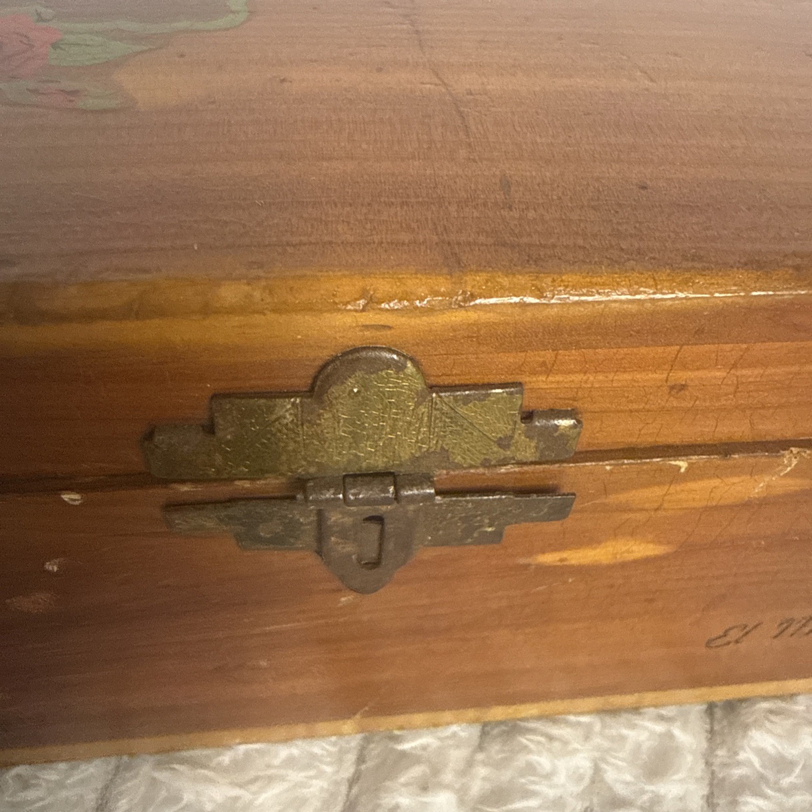 Vintage El Monte California Cedar Wood Chest Souvenir Mother Rose Treasure Box