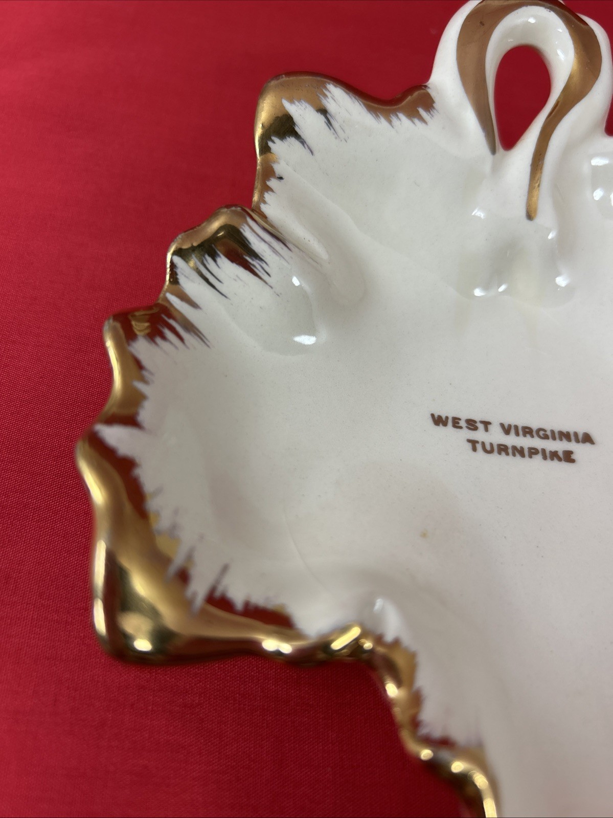 West Virginia Turnpike Porcelain Leaf Ashtray Trinket Dish Souvenir Vintage 7×6”