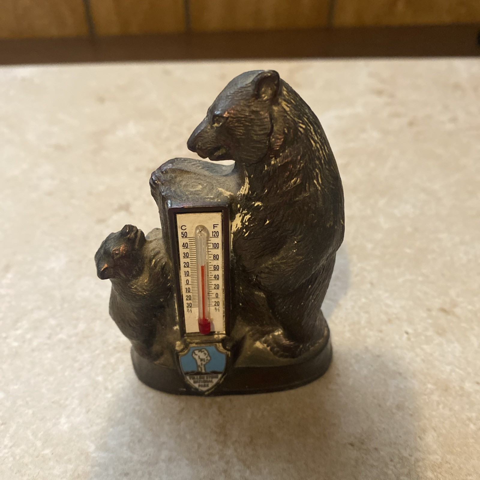 Yellowstone Park Vintage Souvenir Bear & Cub Thermometer 4″ Heavy Metal