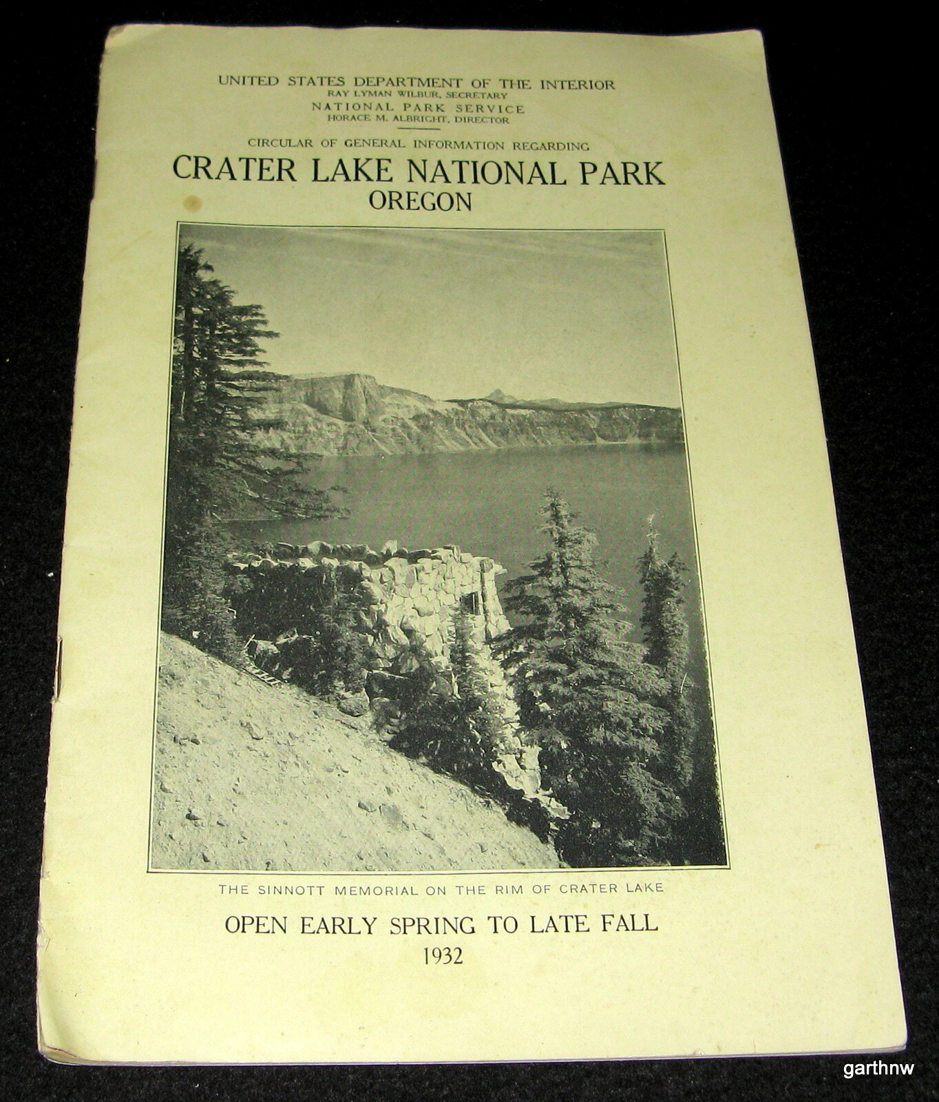CRATER LAKE 1932 NATIONAL PARK SERVICE PICTORIAL GUIDE & MAP
