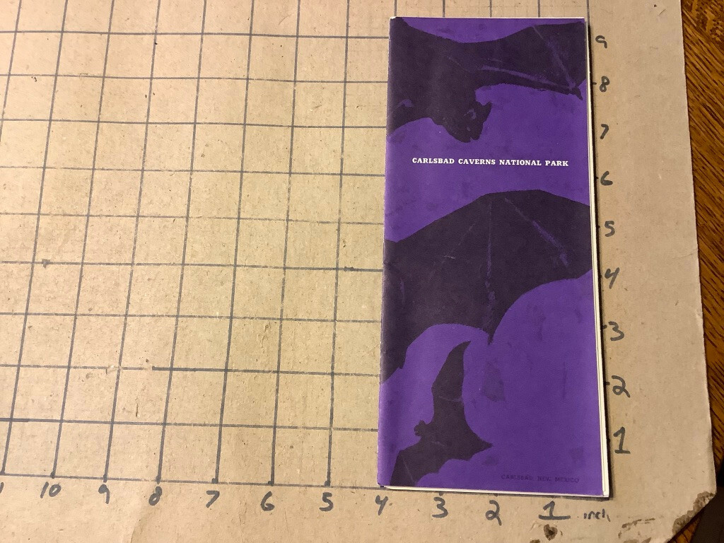 Vintage Original brochure/ Map: CARLSBAD CAVERNS NATIONAL PARK — 1966 —