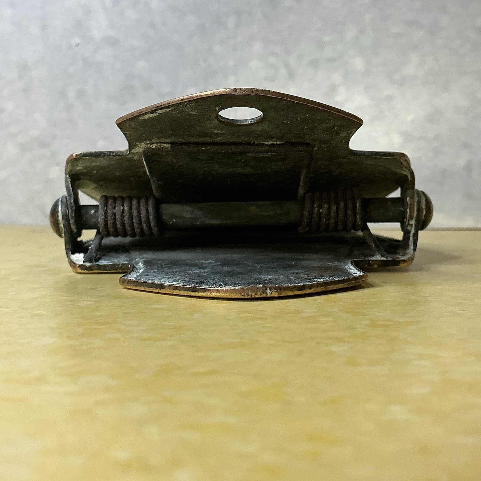 Antique Brass Yellowstone Park Souvenir Desk Binder Clip Art Nouveau Robbins Co.