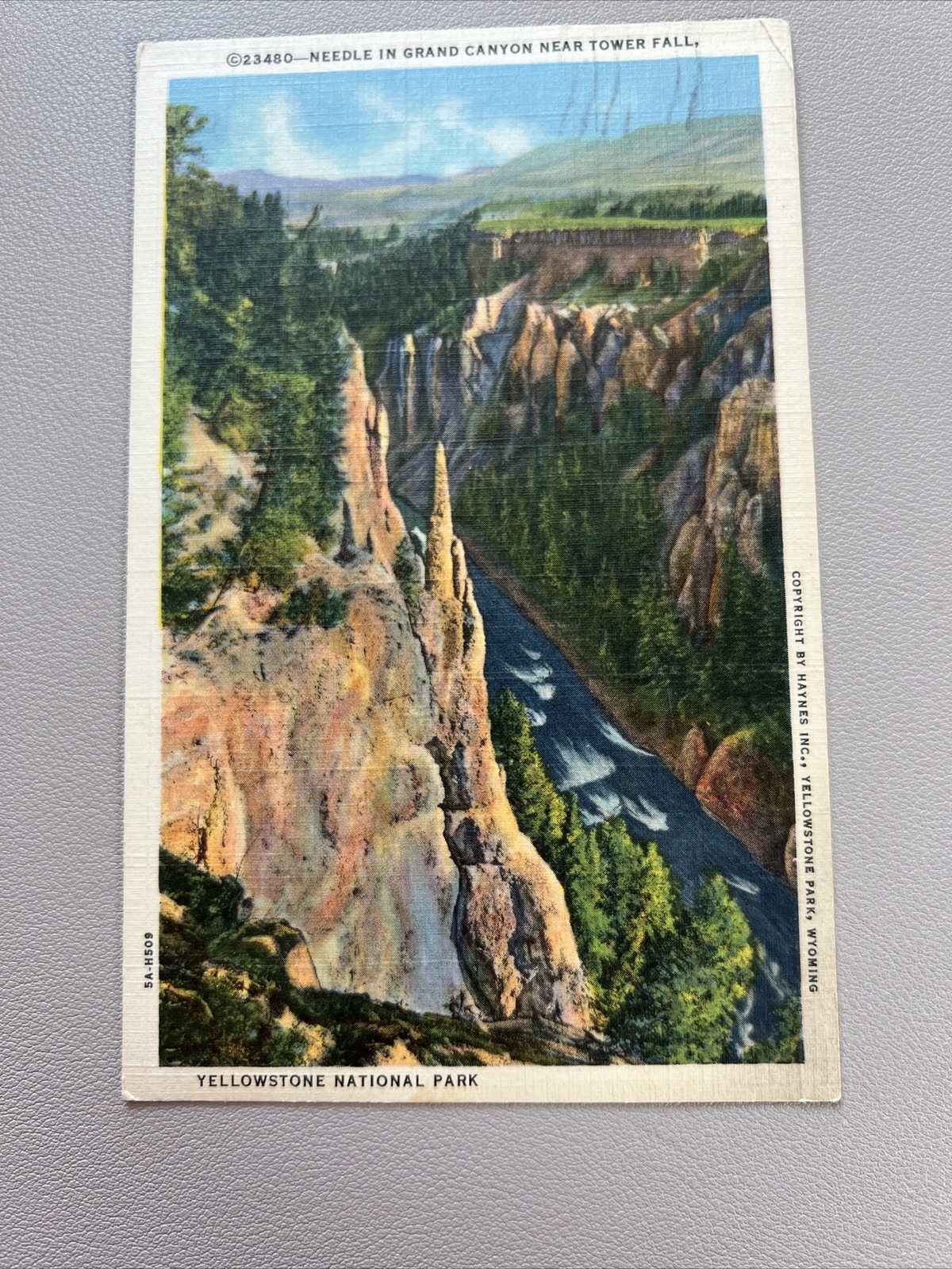 3 Vintage 1940’s Haynes Yellowstone National Park Postcards cancelled/posted