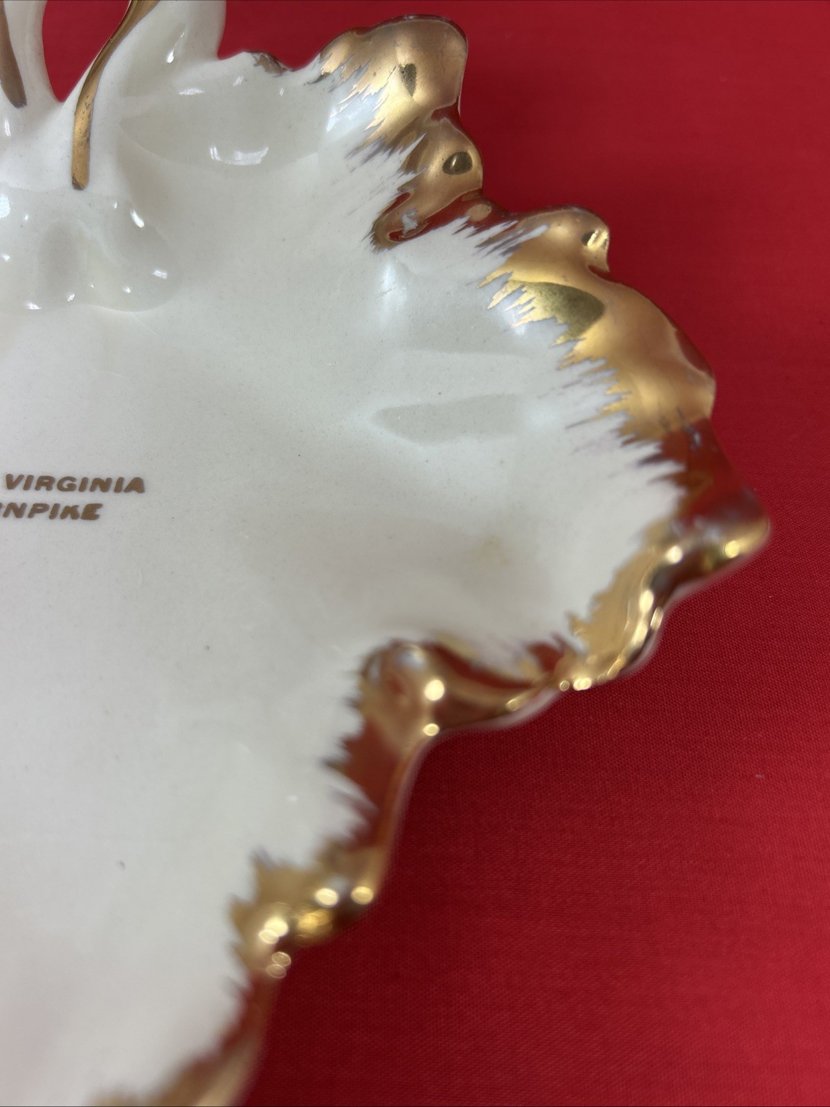 West Virginia Turnpike Porcelain Leaf Ashtray Trinket Dish Souvenir Vintage 7×6”