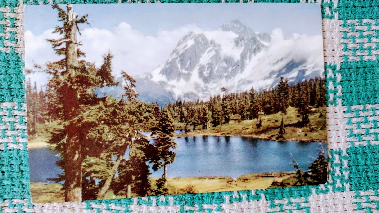 VINTAGE POST CARD MOUNT SHUKSAN NORTHERN BELLINGHAM WASHINGTON.