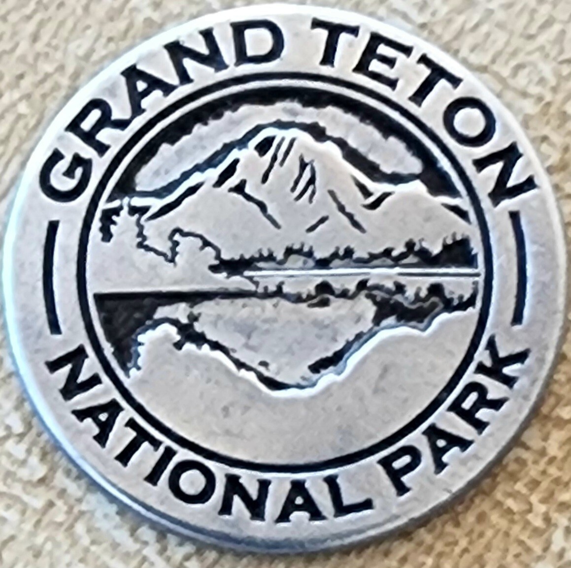 OLD DESIGN – GRAND TETON NATIONAL PARK – BEAR TOKEN – WYOMING