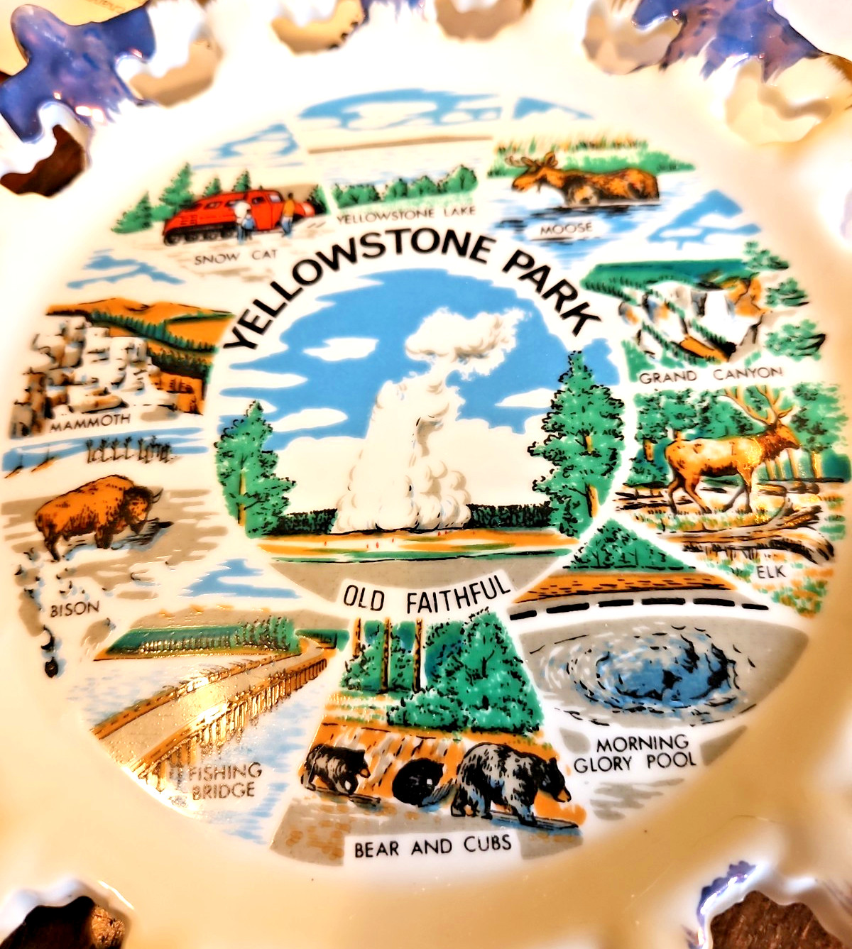 Vtg 60s Yellowstone Park Souvenir Plate Made in Japan Western Old Faithful 8.5″
