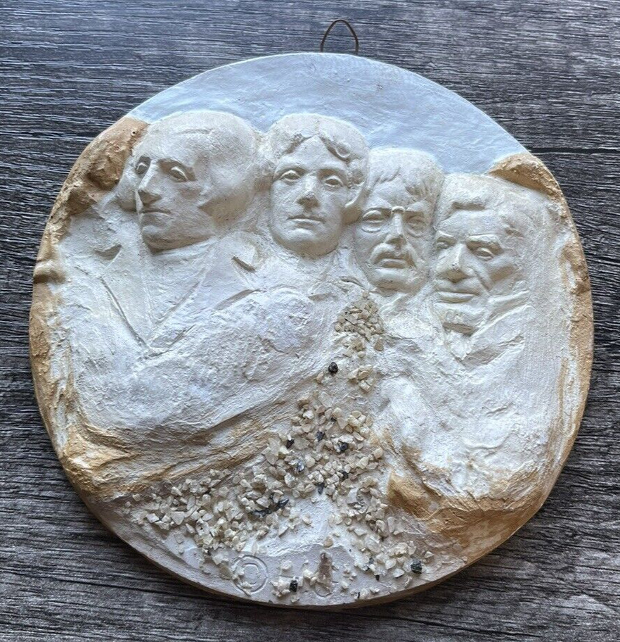 Vintage Souvenir Wall Plaque Mt Rushmore National Memorial Black Hills SD 1948