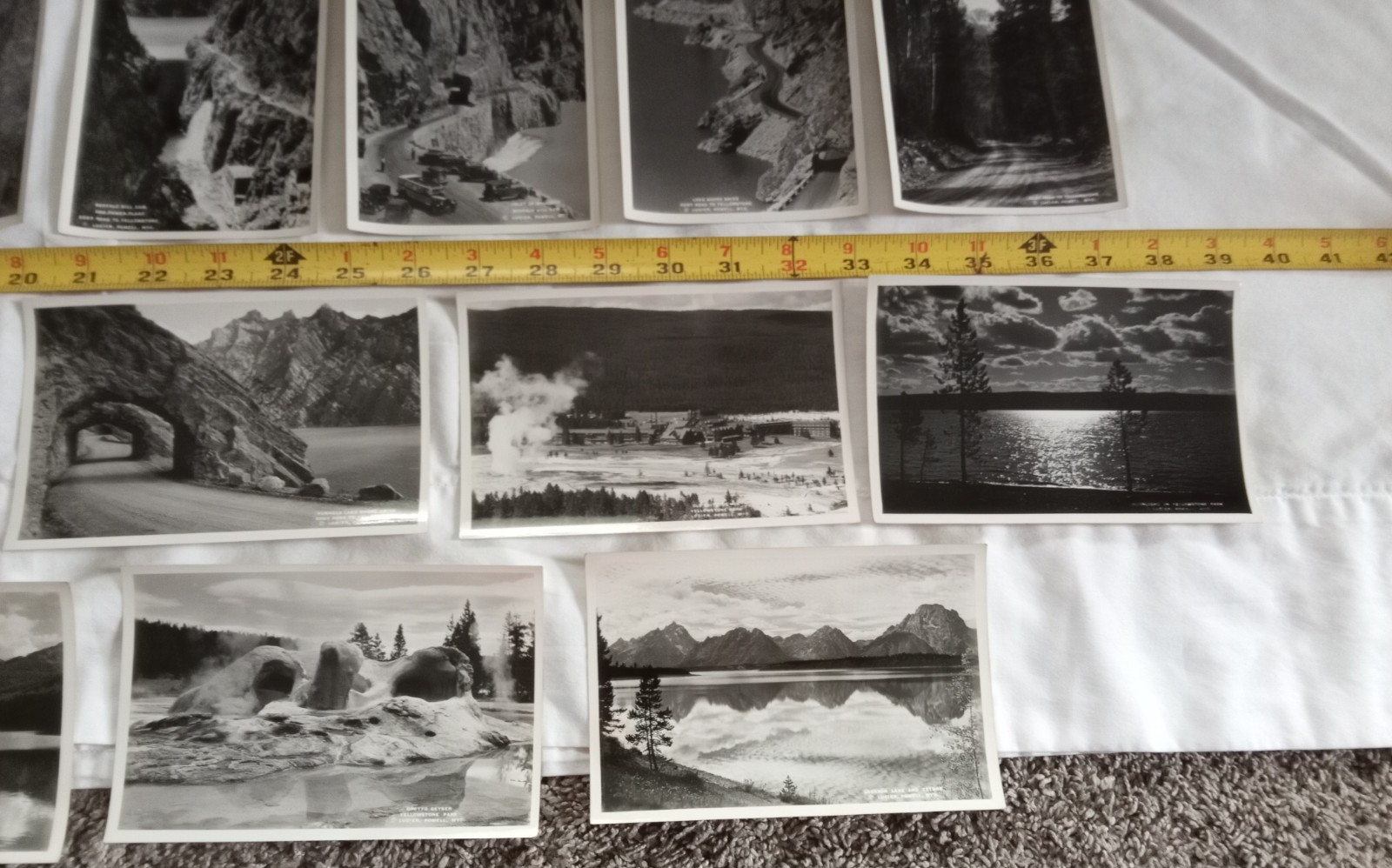 Lot of 30 Vintage Souvenir Yellowstone Park Black and White Photos 4″x6″ w/ extr