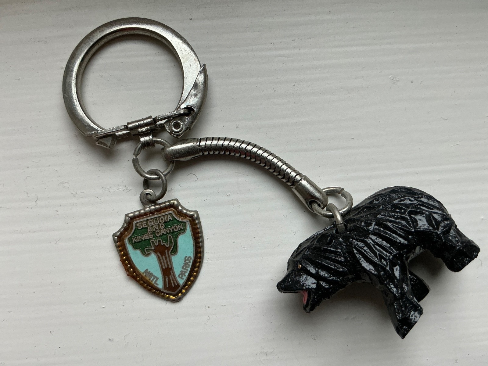 RARE Vintage Sequoia Kings Canyon National Park Black Bear Keychain Ring