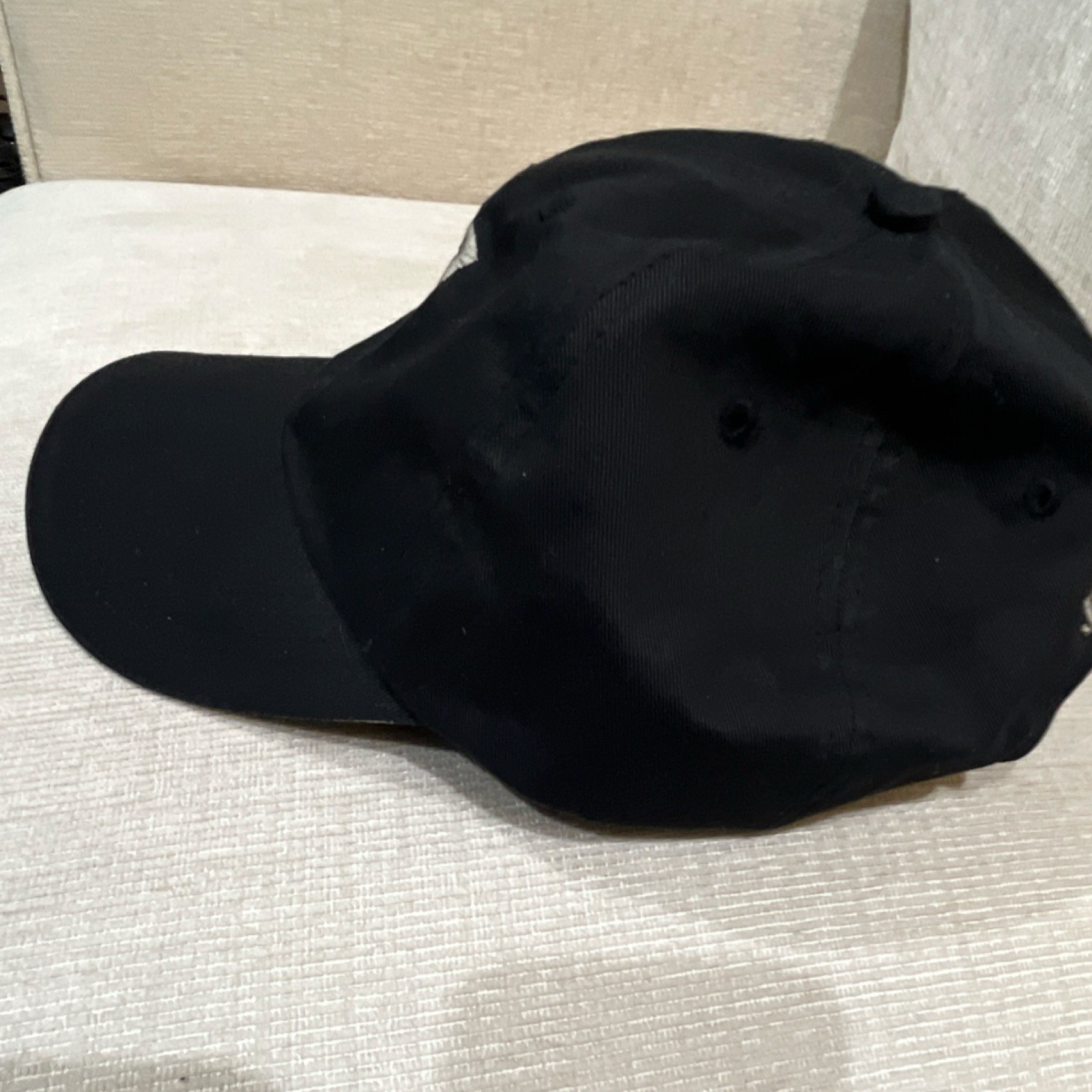 J. America Yellowstone Park Yogi Bear Black Adjustable Hat National Parks Theme