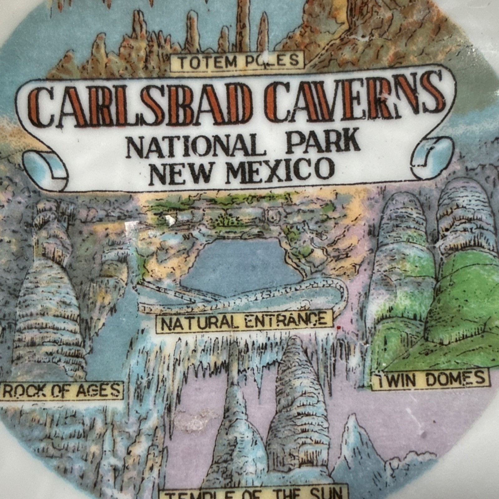 Carlsbad Caverns National Park New Mexico Plate w/ Gold Trim Made in Japan