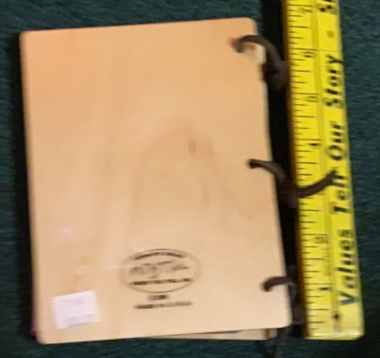 2008 Souvenir Laser Cut Wood 36 Photo Album Blank Yellowstone Park Grand Teton