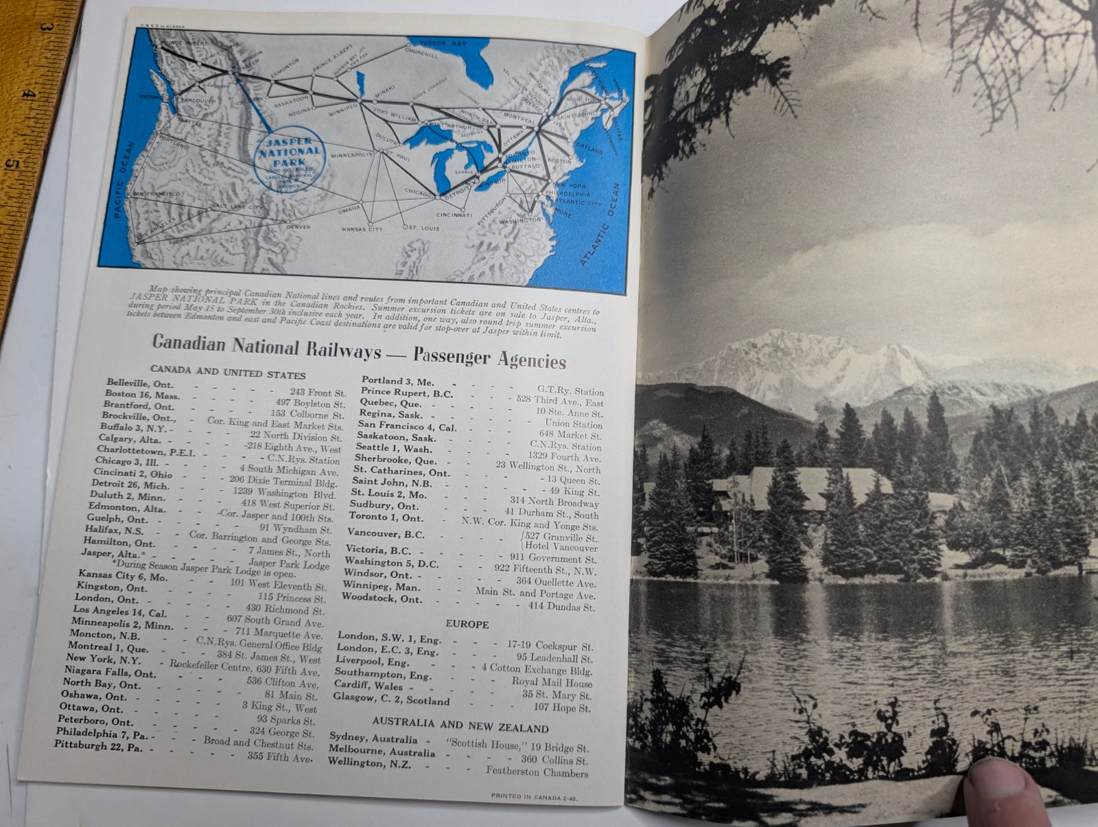 1948 Jasper National Park Alberta Canadian Railway Travel Brochure w/ Map CN
