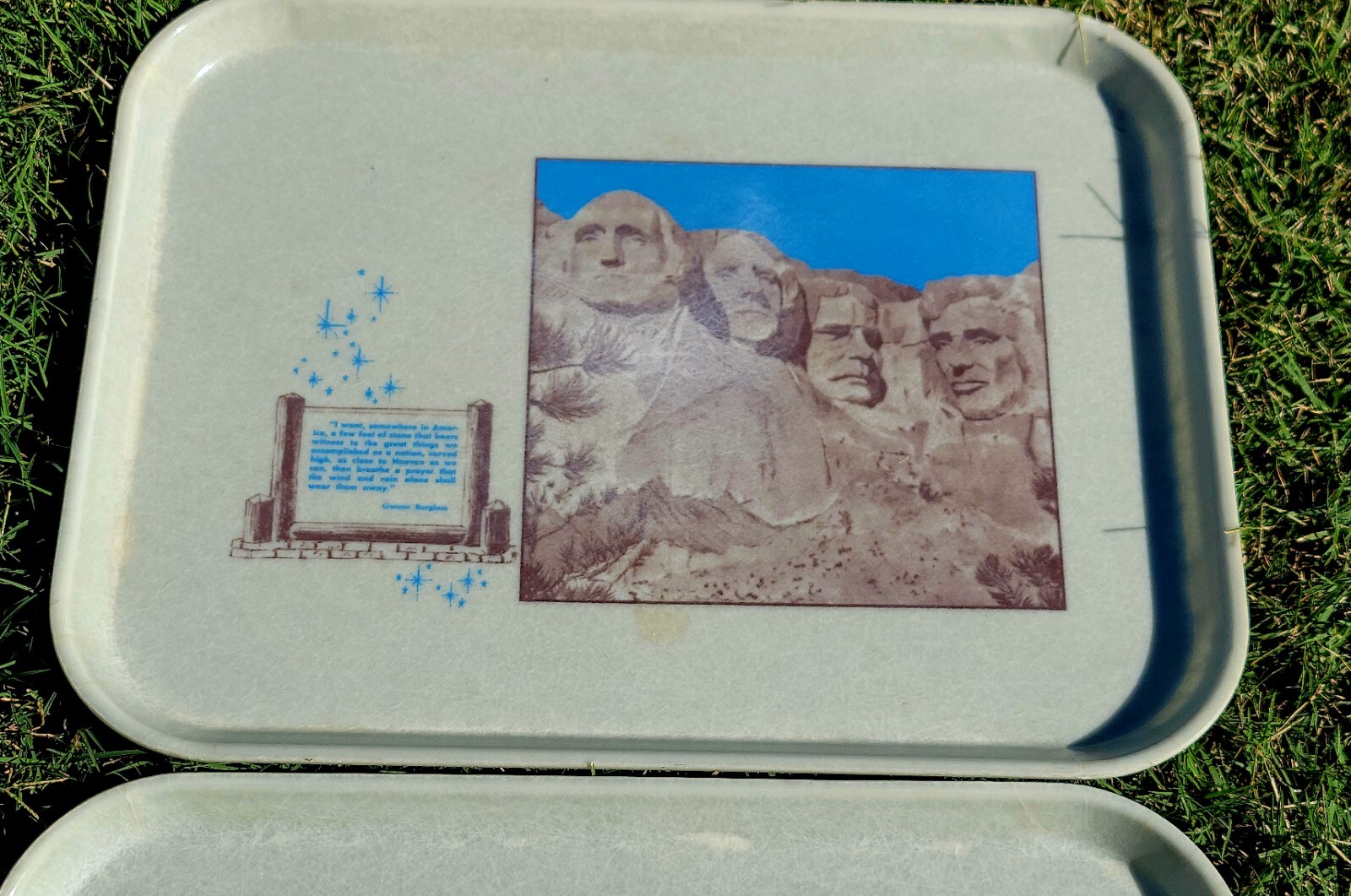 2 Rare Vintage Mount Mt RUSHMORE Cafeteria Trays Retired National Monument Cafe