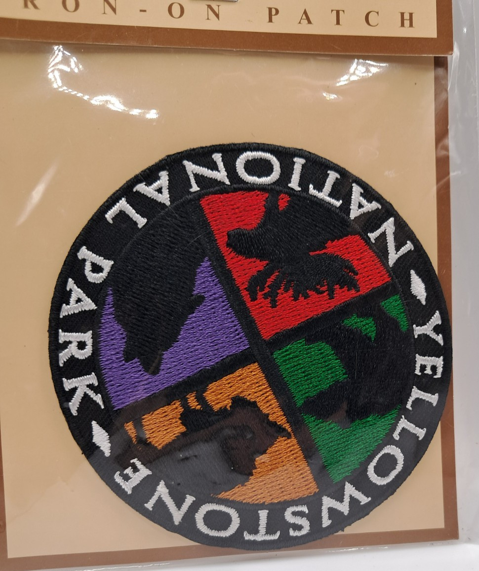 Yellowstone National Park Souvenir Iron On Patch Buffalo Bear Moose Wolf 3″