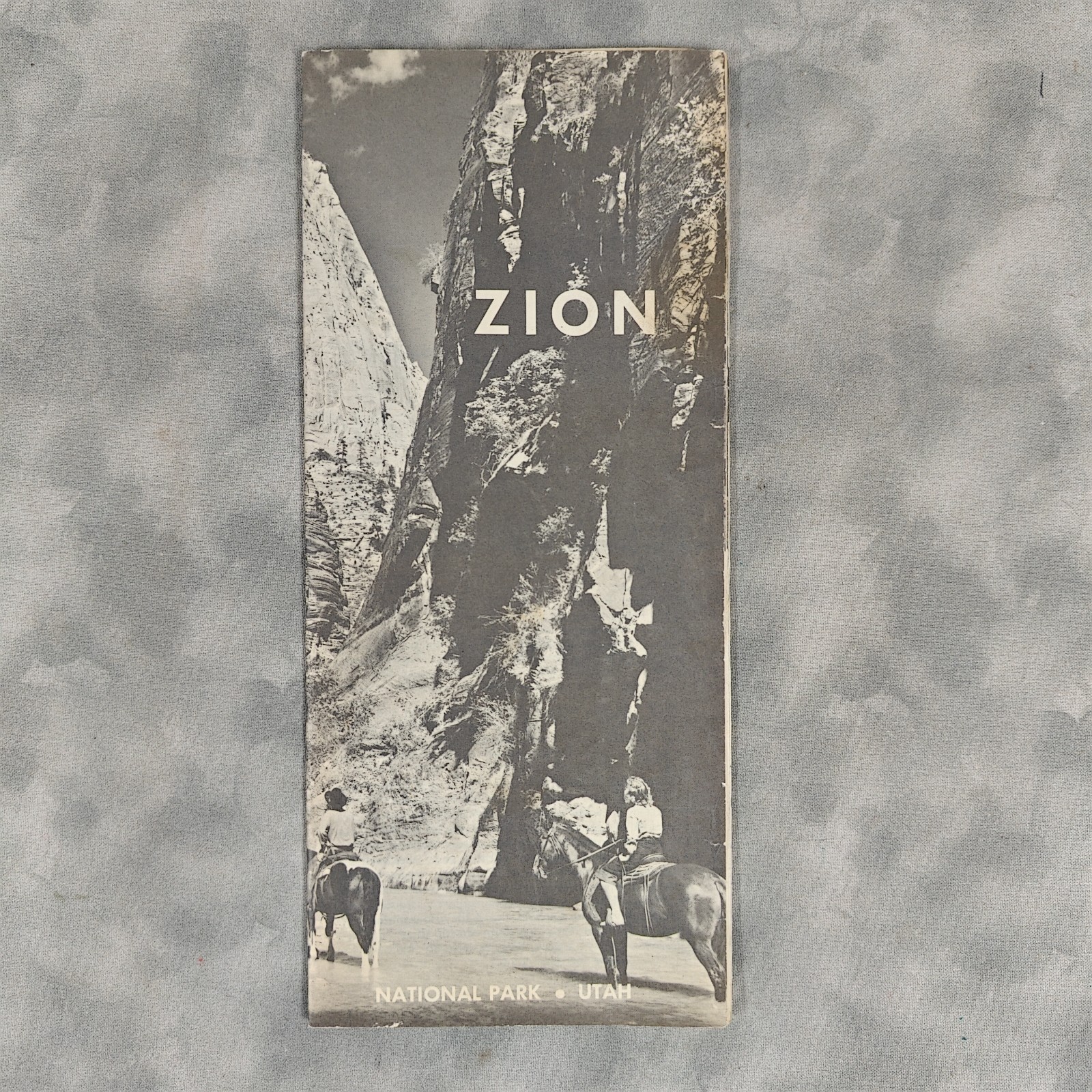 Original 1963 Zion National Park Utah Brochure Guide NPS – Horseback Cover