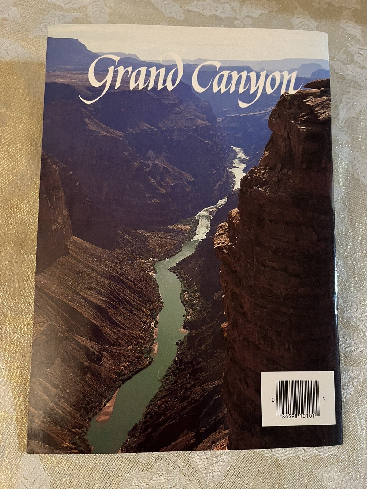 Grand Canyon A Full Color Guide Book