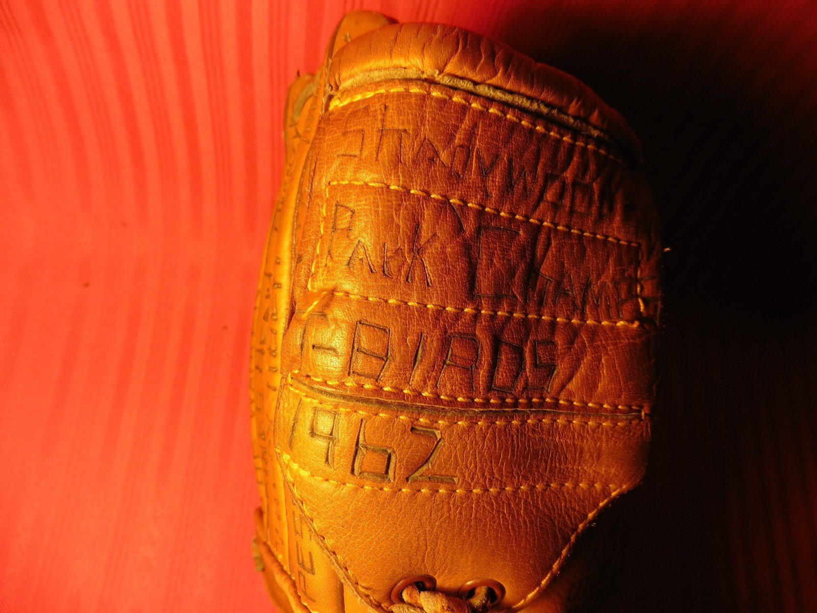 CRAGSTAN BASEBALL MITT, SHADYWOOD PARK CHAMPS, T-BIRDS 1962, COLUMBUS OHIO