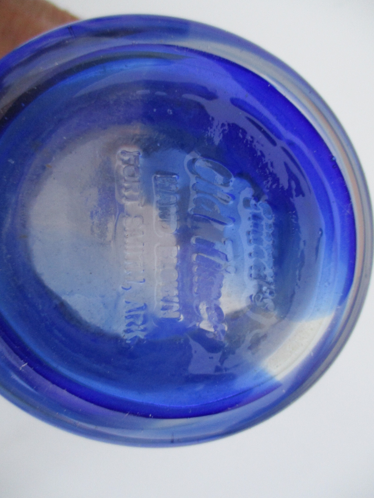 Libbey Cobalt Wine Glass Rocky Mountain National Park w/ Pewter Badge 9″