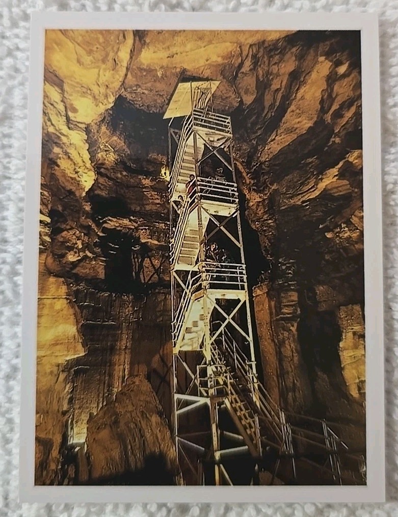 Vintage Mammoth Cave National Park, 12 Print Souvenir Booklet (1B1)