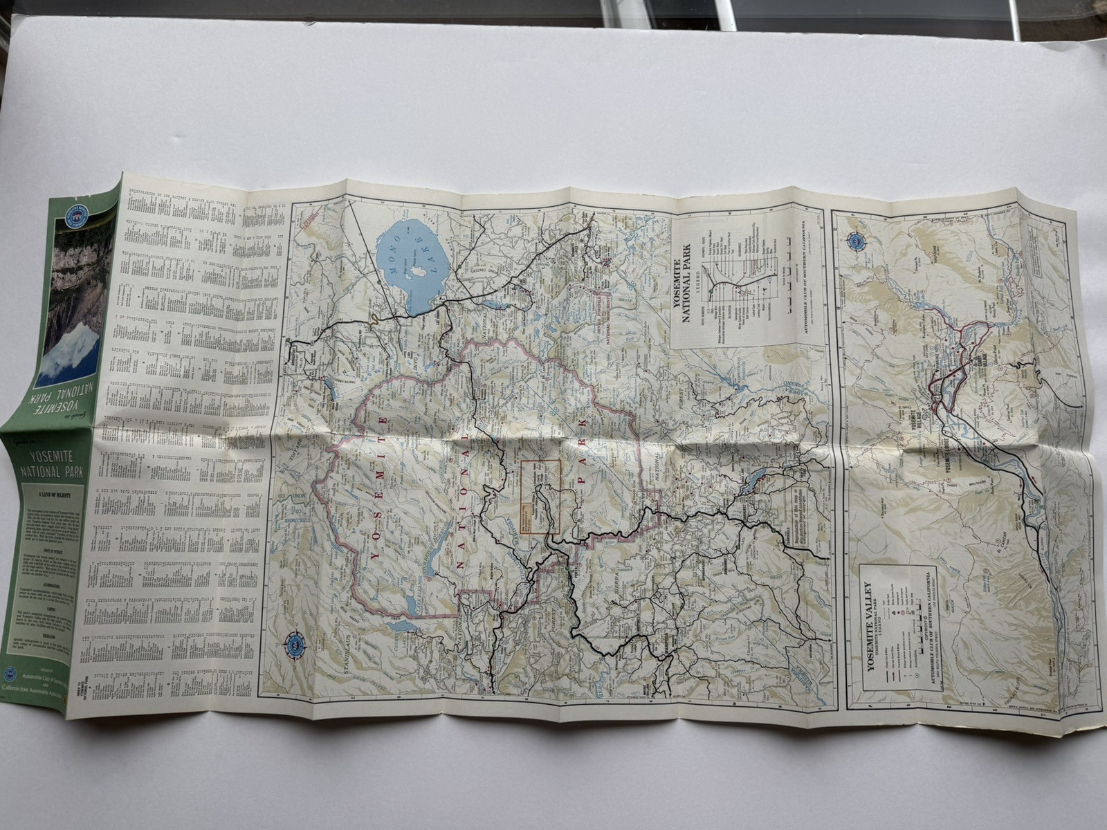 1977 Guide to Yosemite National Park Fold Out Map AAA