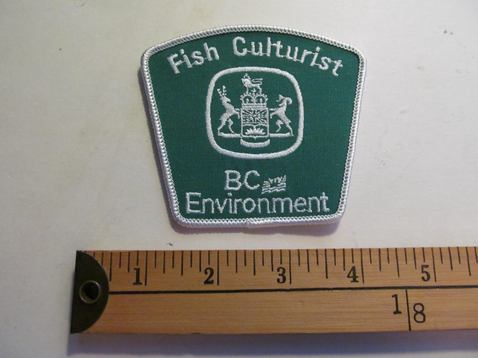 1 BRITISH COLUMBIA BC CULTURIST FISHING HUNTING WILDLIFE PARK RANGER PATCH