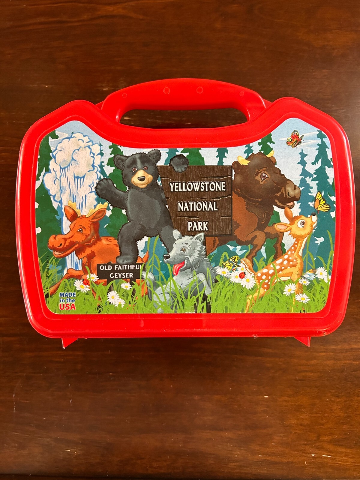 Yellowstone National Park Old Faithful Geyser Red Plastic Lunch Box