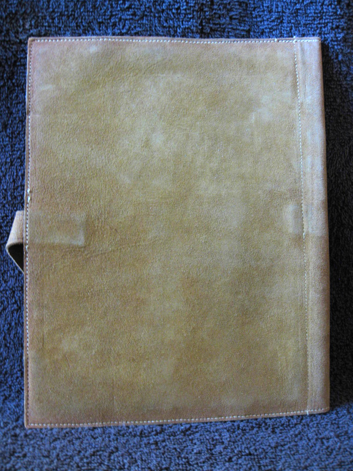 YOSEMITE SUEDE SOUVENIR STATIONARY HOLDER, HAND PAINTED