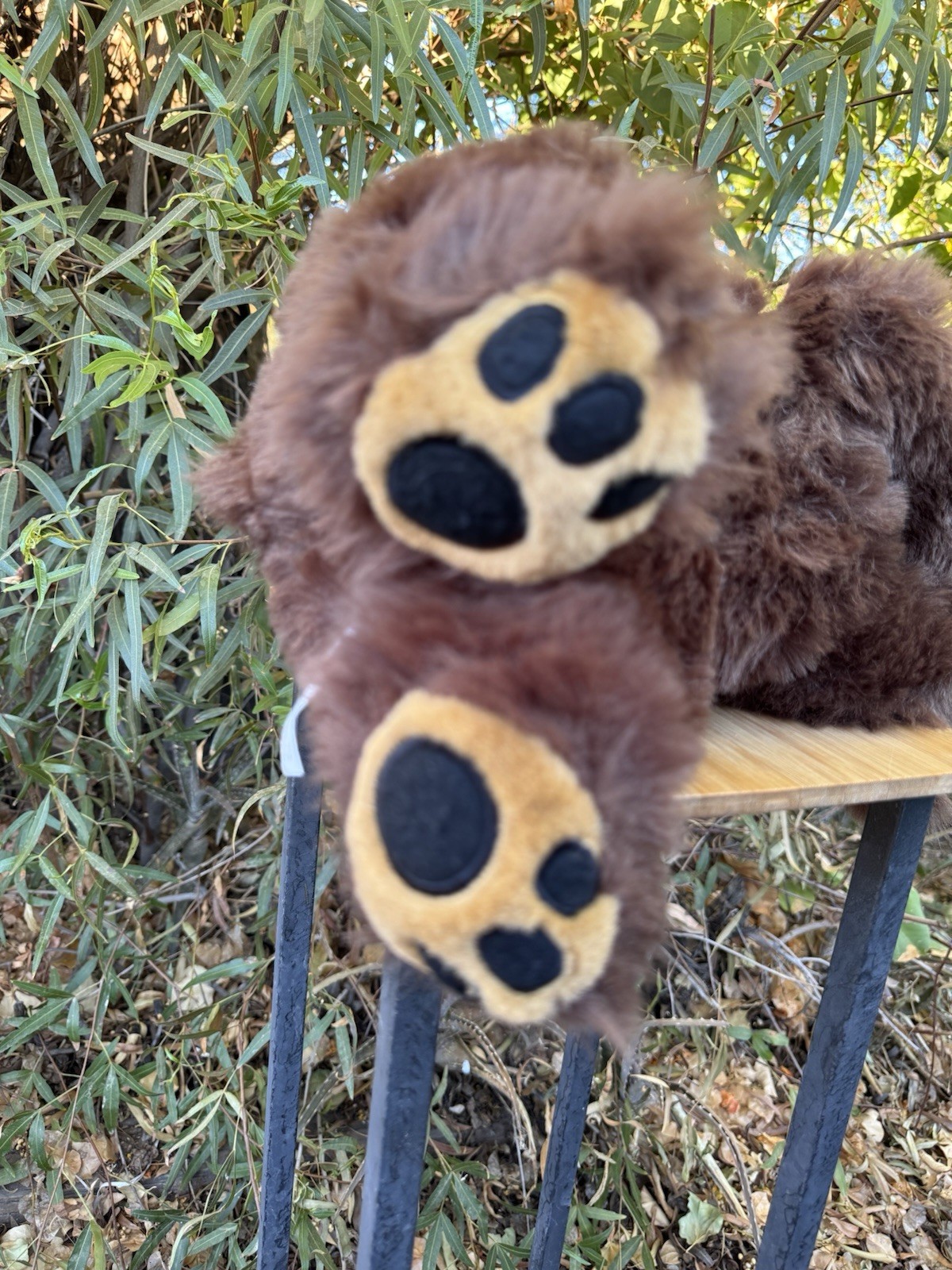 Plush Creations Fred Harvey Trading Company 14” L Plush Yellowstone Brown Bear