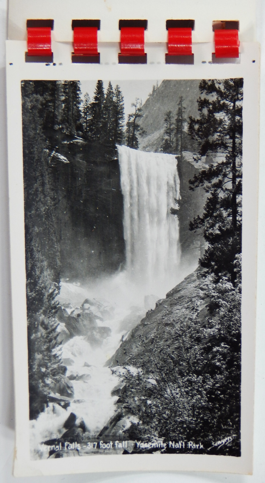 12 REAL YOSEMITE PARK CA PHOTOS 1920s 30s SAWYERS IN MINI FLIP BOOK 2.75″ x 4.5″