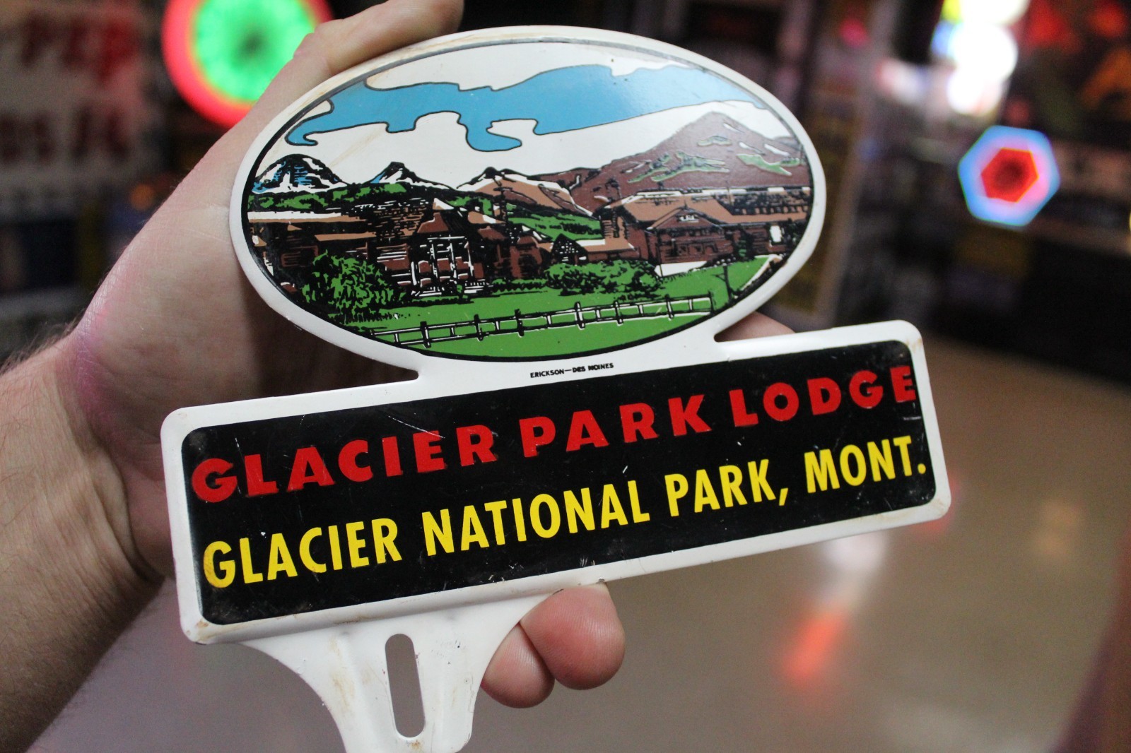 RARE 1950s GLACIER NATIONAL PARK LODGE MONTANA STAMPED PAINTED METAL TOPPER SIGN